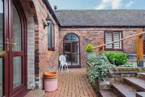 Photo 18- click for photo gallery